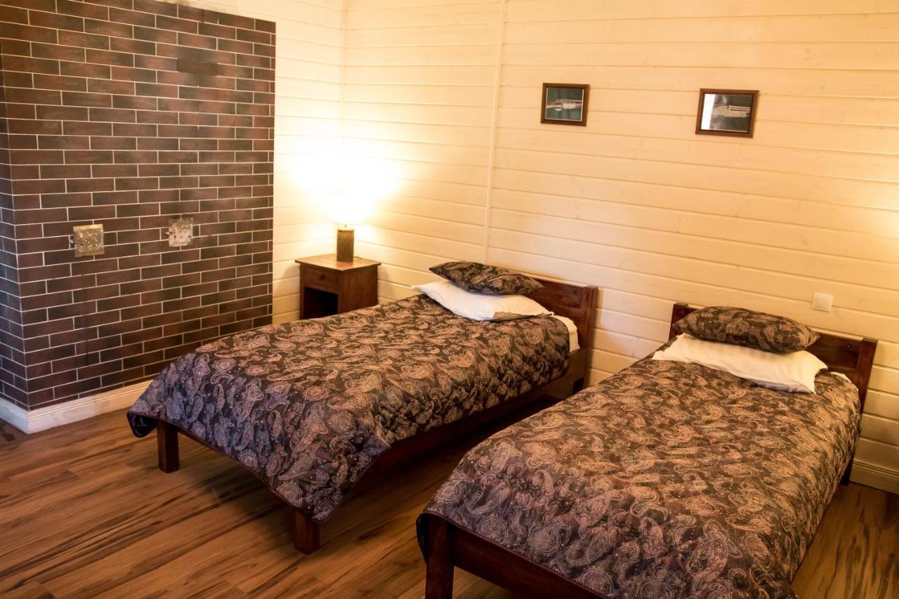 "Дальний Кордон" Hotel Moshchanytsya Buitenkant foto