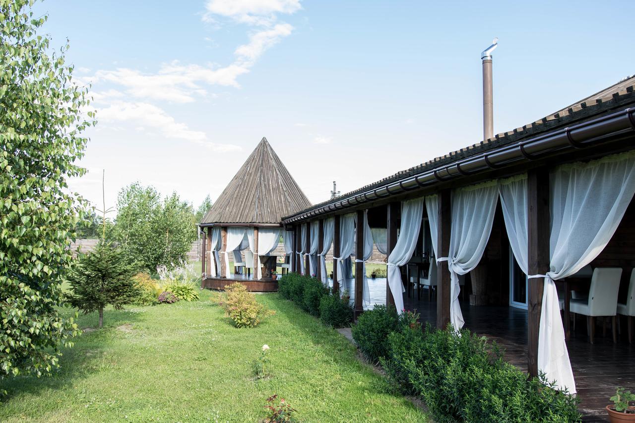 "Дальний Кордон" Hotel Moshchanytsya Buitenkant foto